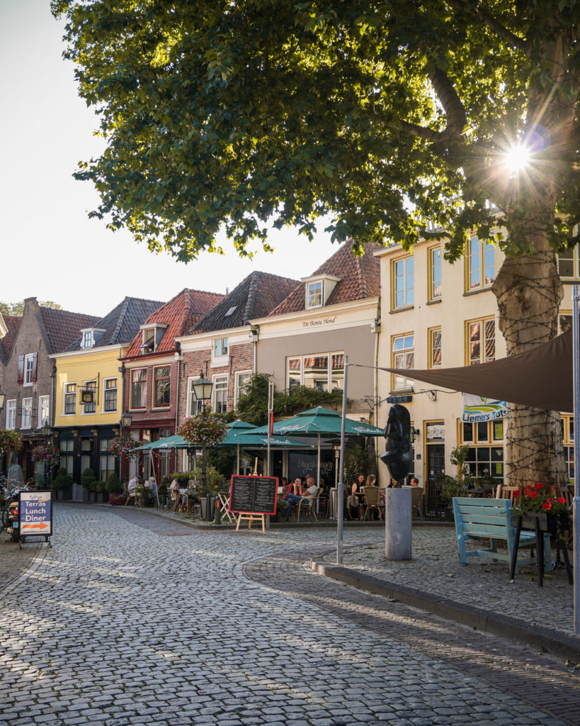 Hollandurlaub: Geheimtipp die Hansestädte der Niederlande, Roggestraat